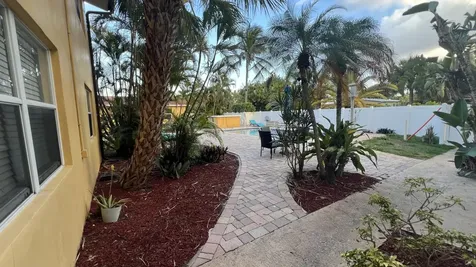1301 NE 15th Street Fort Lauderdale FL 33304