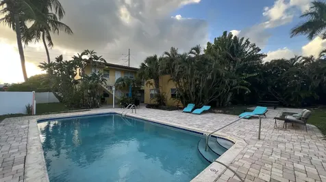1301 NE 15th Street Fort Lauderdale FL 33304