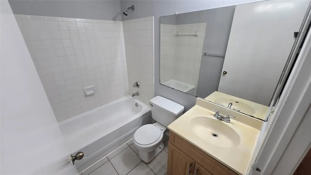 11205 W Atlantic Boulevard Coral Springs FL 33071