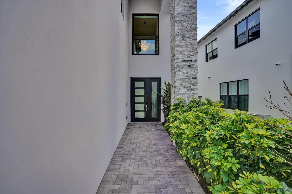 20044 Hirono Lane Boca Raton FL 33434