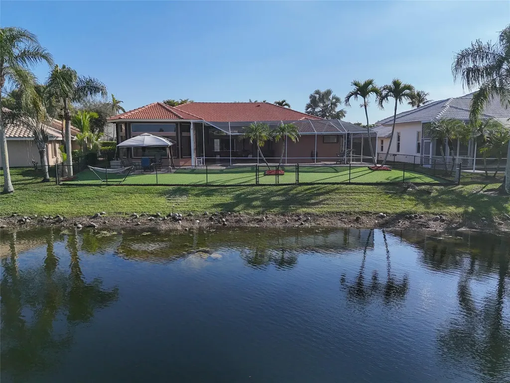 10727 NW 51st Street Coral Springs FL 33076