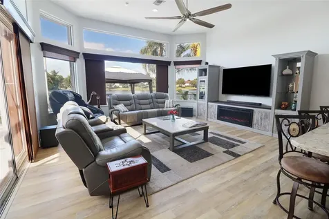 10727 NW 51st Street Coral Springs FL 33076
