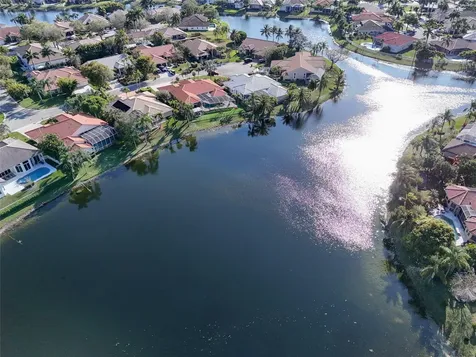 10727 NW 51st Street Coral Springs FL 33076