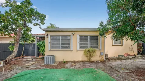154 NW 67th Street Miami FL 33150