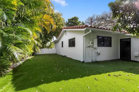 715 NE 25th Avenue Pompano Beach FL 33062