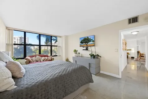 2500 Parkview Drive Hallandale Beach FL 33009