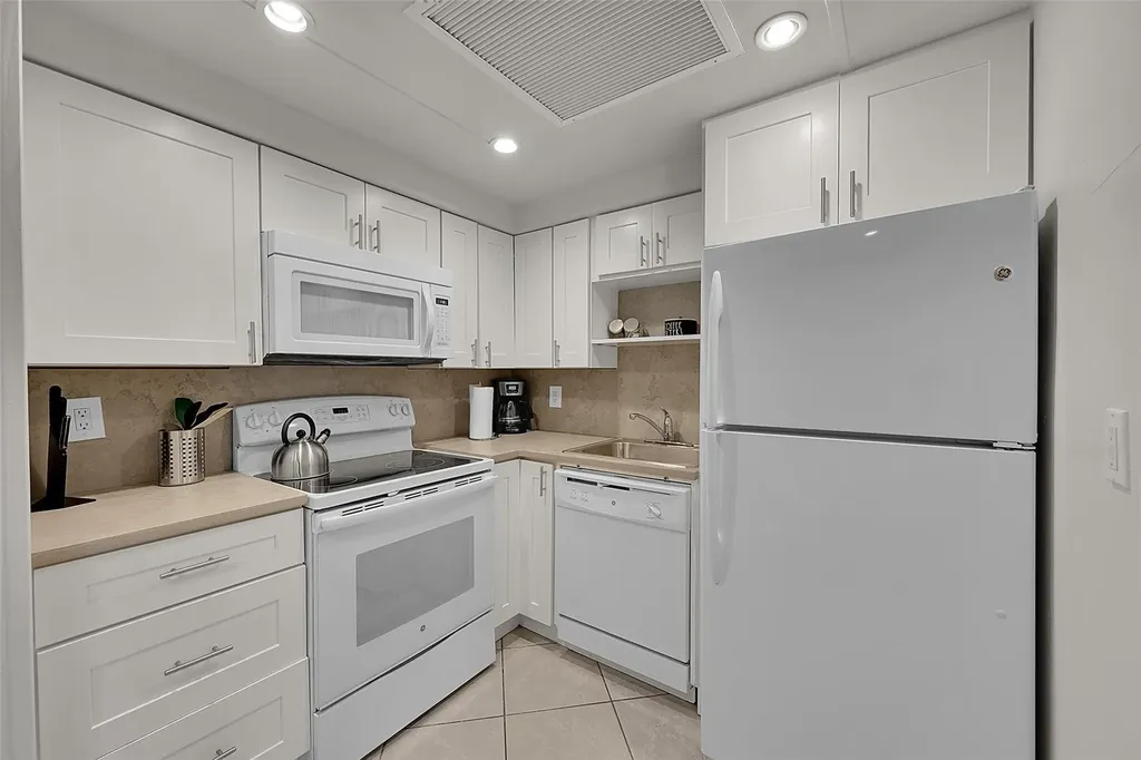 602 NE 27th Street Fort Lauderdale FL 33334