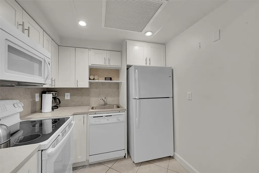 602 NE 27th Street Fort Lauderdale FL 33334