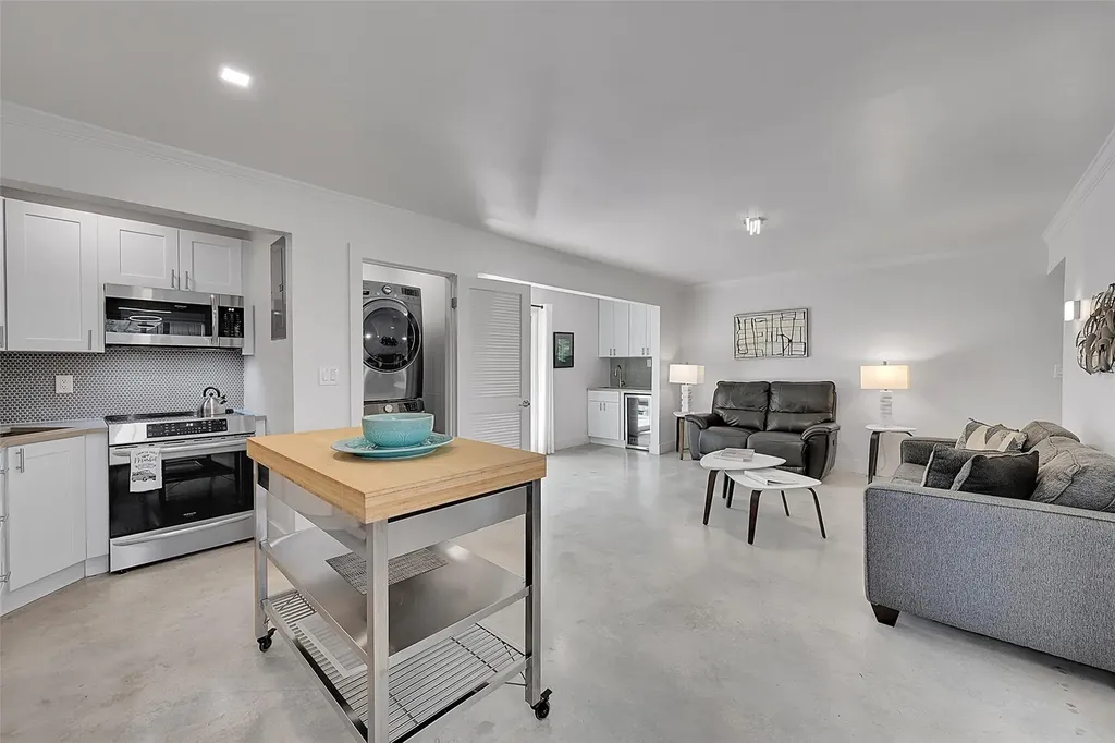 602 NE 27th Street Fort Lauderdale FL 33334
