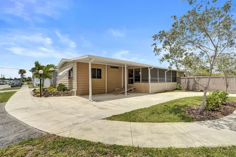 21411 NW 3rd Street Pembroke Pines FL 33029