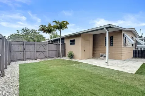 21411 NW 3rd Street Pembroke Pines FL 33029