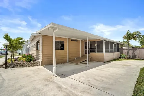 21411 NW 3rd Street Pembroke Pines FL 33029