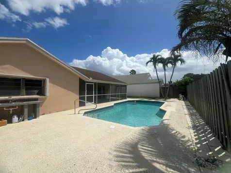 21023 Rustlewood Avenue Boca Raton FL 33428