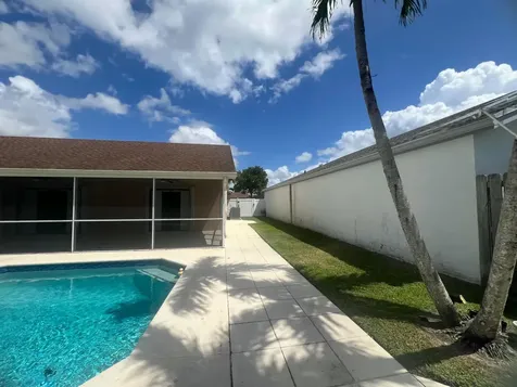 21023 Rustlewood Avenue Boca Raton FL 33428