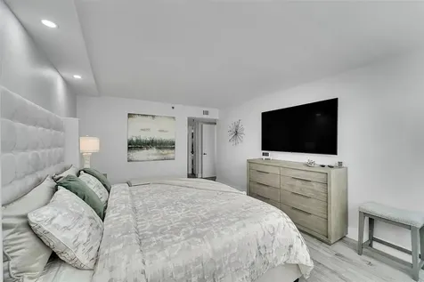 2900 NE 14th Street Causeway Pompano Beach FL 33062