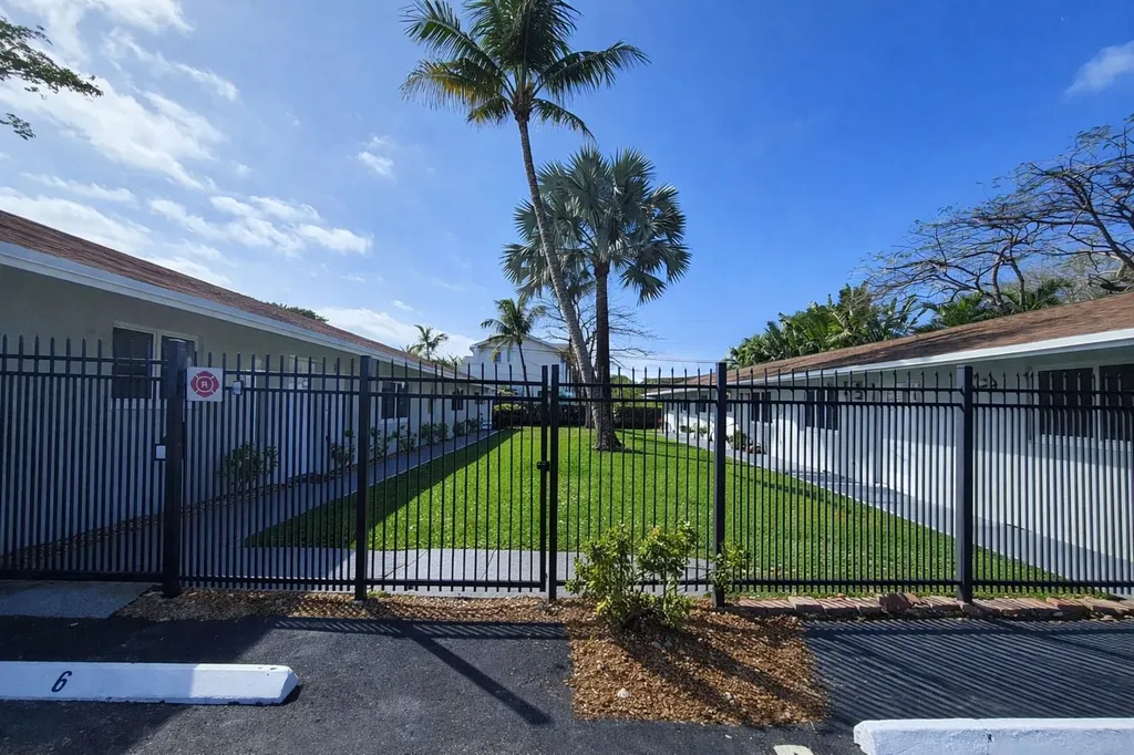 727 NW 1st Avenue Fort Lauderdale FL 33311
