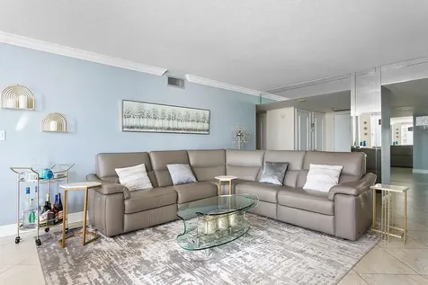 1010 S Ocean Boulevard Pompano Beach FL 33062