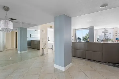 1010 S Ocean Boulevard Pompano Beach FL 33062