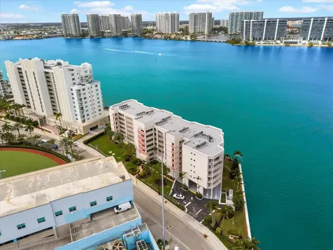 18260 N Bay Road Sunny Isles Beach FL 33160
