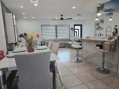 7811 NW 40th Court Coral Springs FL 33065