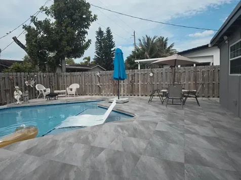7811 NW 40th Court Coral Springs FL 33065