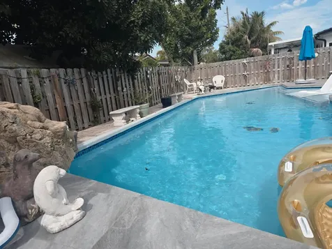 7811 NW 40th Court Coral Springs FL 33065