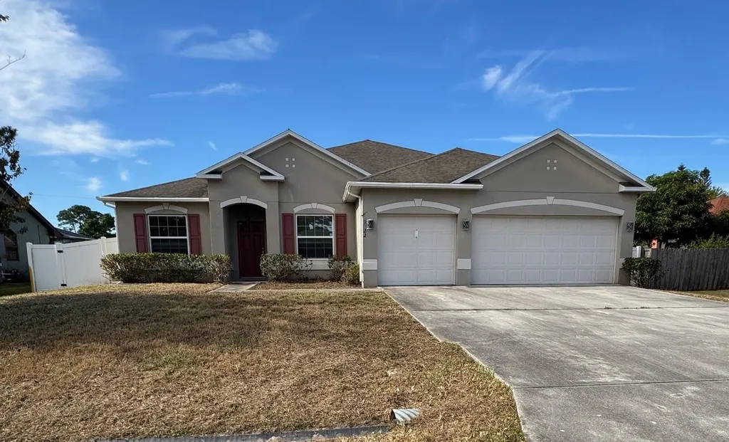 1322 SE Nancy Lane Port St Lucie FL 34983