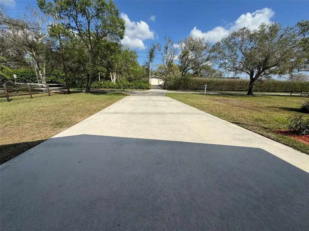 13630 SW 24th Street Davie FL 33325