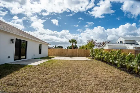5048 SE Alicia Street Stuart FL 34997