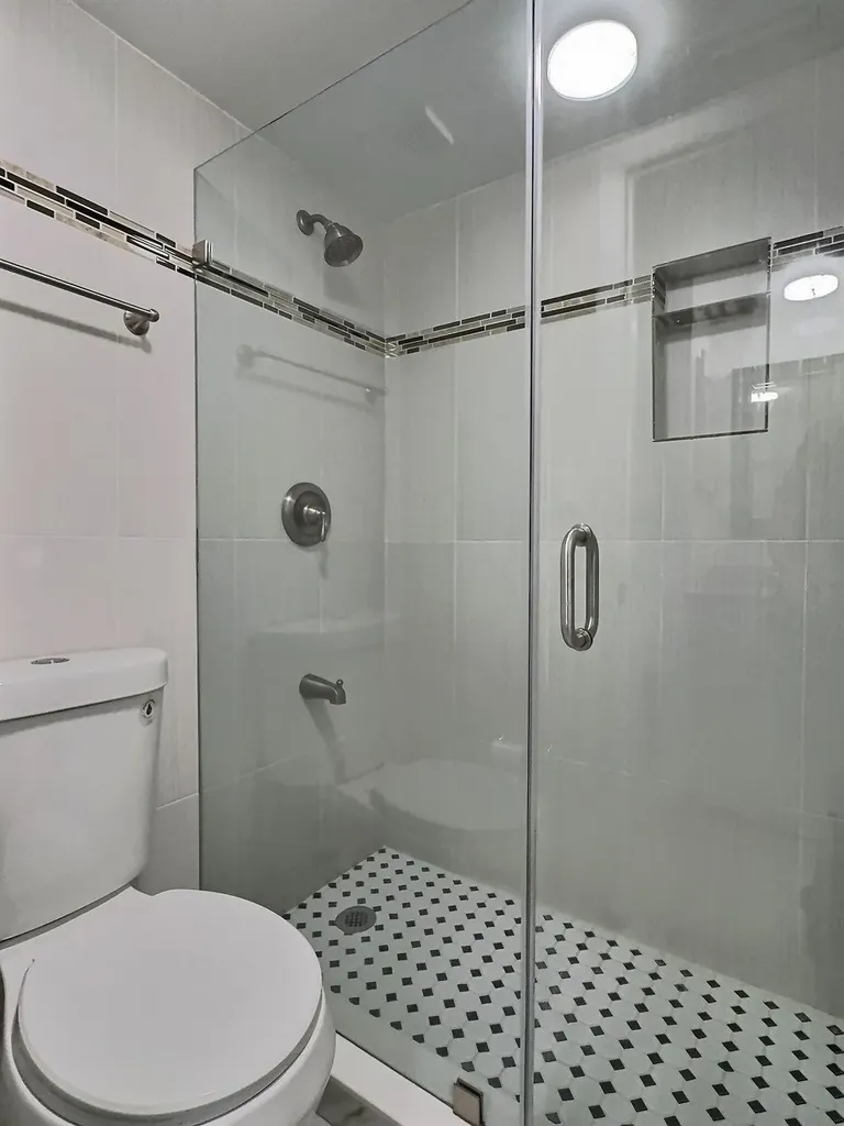 2652 Riverside Drive Coral Springs FL 33065