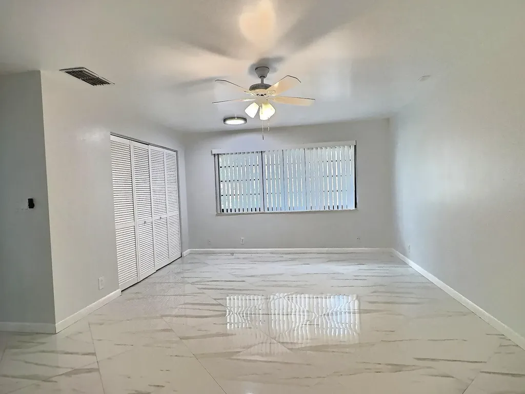 2652 Riverside Drive Coral Springs FL 33065
