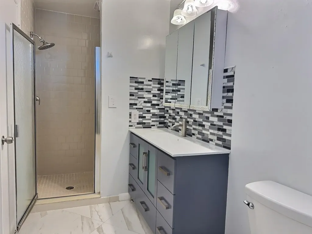 2652 Riverside Drive Coral Springs FL 33065