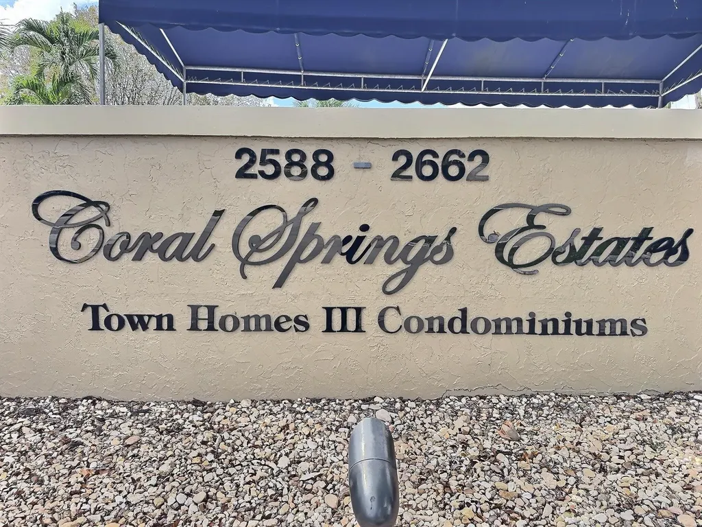 2652 Riverside Drive Coral Springs FL 33065