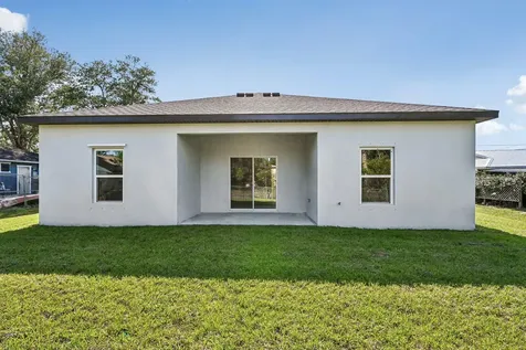 5019 Sunset Boulevard Fort Pierce FL 34982