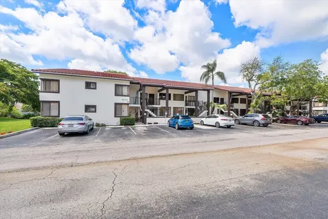 3100 NW 46th Street Oakland Park FL 33309