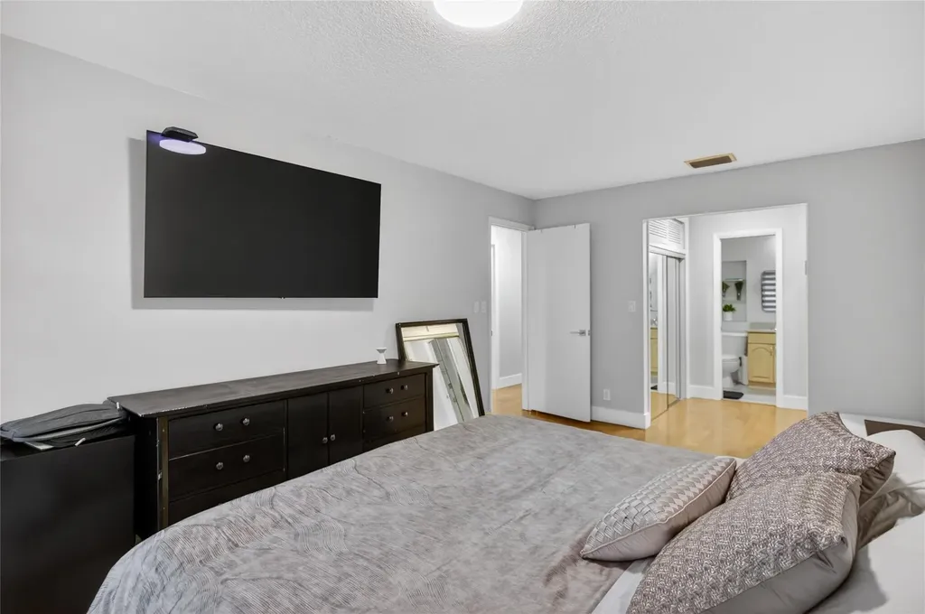 3331 Farragut Street Hollywood FL 33021