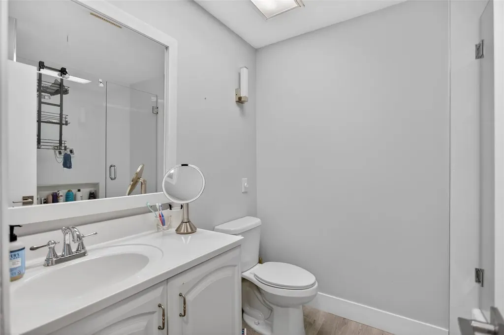 3331 Farragut Street Hollywood FL 33021