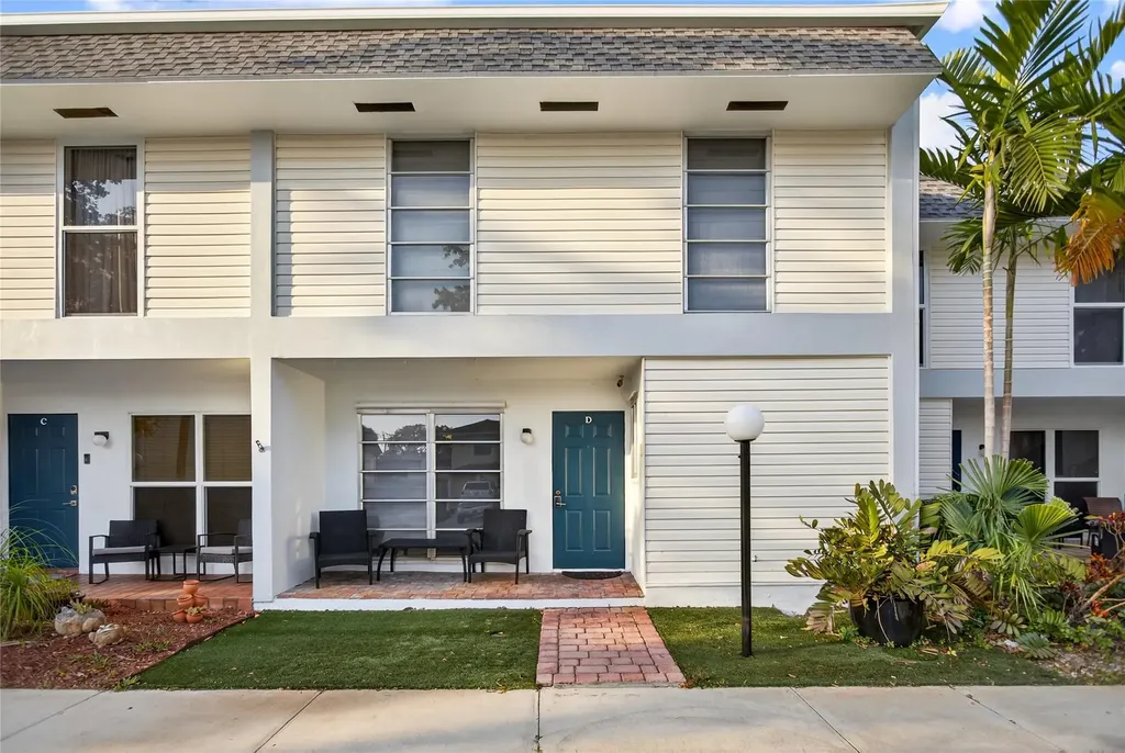 3331 Farragut Street Hollywood FL 33021