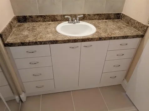 1250 NE 125th Street North Miami FL 33161