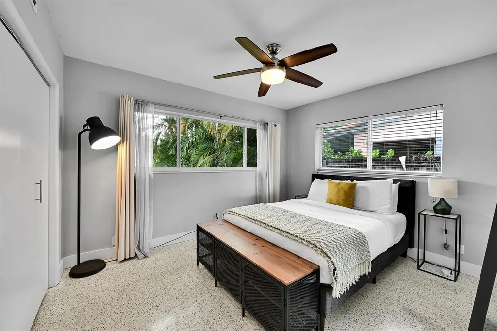 818 NE 18th Street Fort Lauderdale FL 33305
