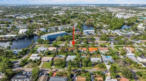 818 NE 18th Street Fort Lauderdale FL 33305