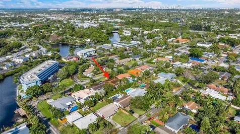818 NE 18th Street Fort Lauderdale FL 33305