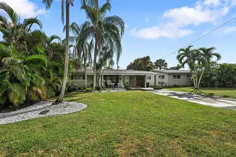 818 NE 18th Street Fort Lauderdale FL 33305