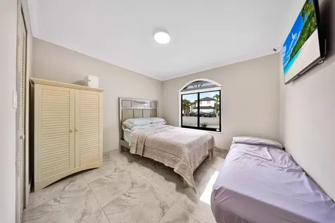 1170 SW 85th Court Miami FL 33144