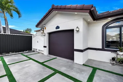1170 SW 85th Court Miami FL 33144