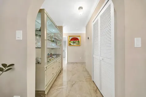 1170 SW 85th Court Miami FL 33144