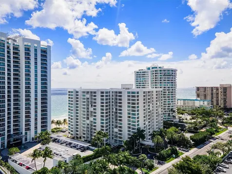 Lauderdale By The Sea FL 33062