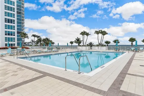 Lauderdale By The Sea FL 33062