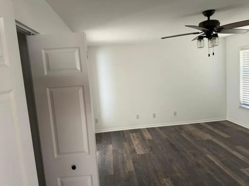 1874 SW Capehart Avenue Port St Lucie FL 34953