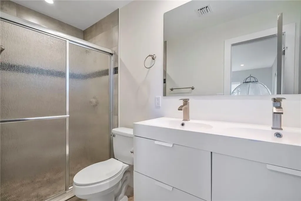 1949 Windward Drive Pompano Beach FL 33062